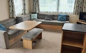 Willows 19 At Southview Leisure Park